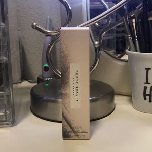 Fenty Beauty PRO FILT’R Instant Retouch Primer